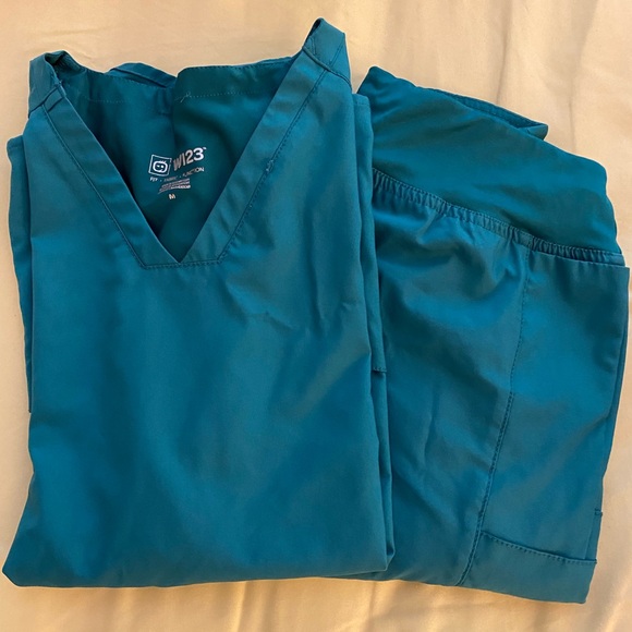 WonderWink Teal Scrub Set - Picture 1 of 3